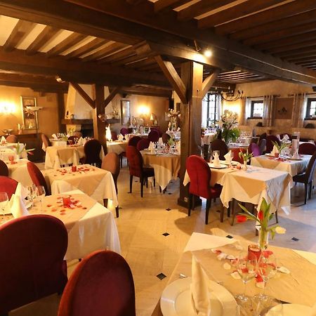 Hotel Logis Le Bourguignon Bèze Esterno foto