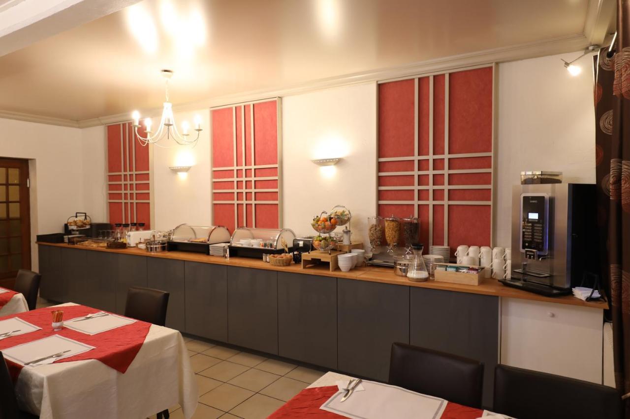 Hotel Logis Le Bourguignon Bèze Esterno foto