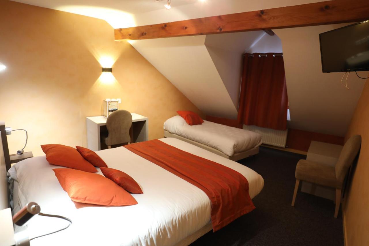 Hotel Logis Le Bourguignon Bèze Esterno foto